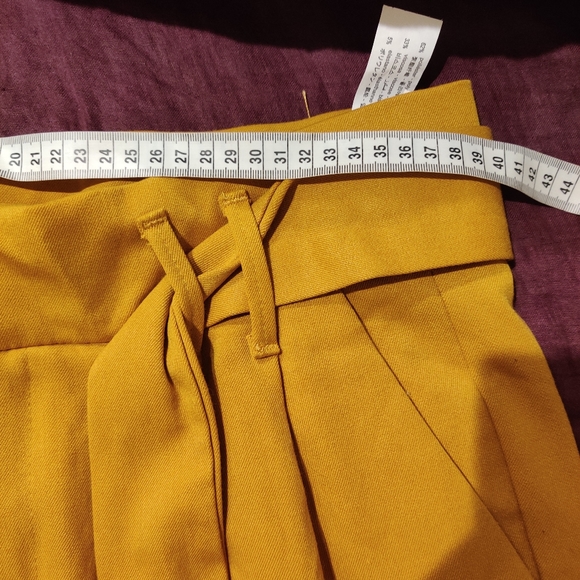 ZARA|| MUSTARD BELTED TROUSERS SIZE L - Picture 9 of 9